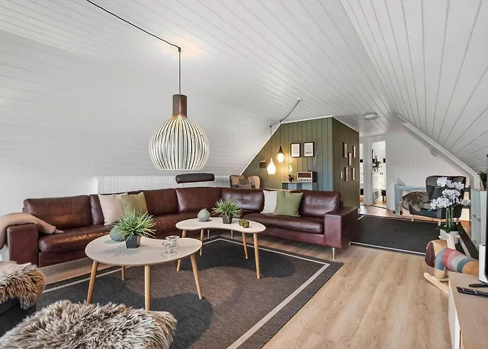 Bv120-blavand-ingridsvej-12 * Blåvand