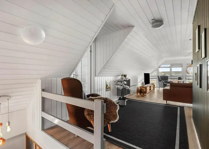 Bv120-blavand-ingridsvej-12 Blåvand