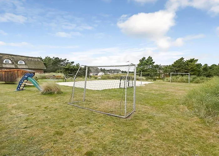 Bv120-blavand-ingridsvej-12 بيت للعطل *